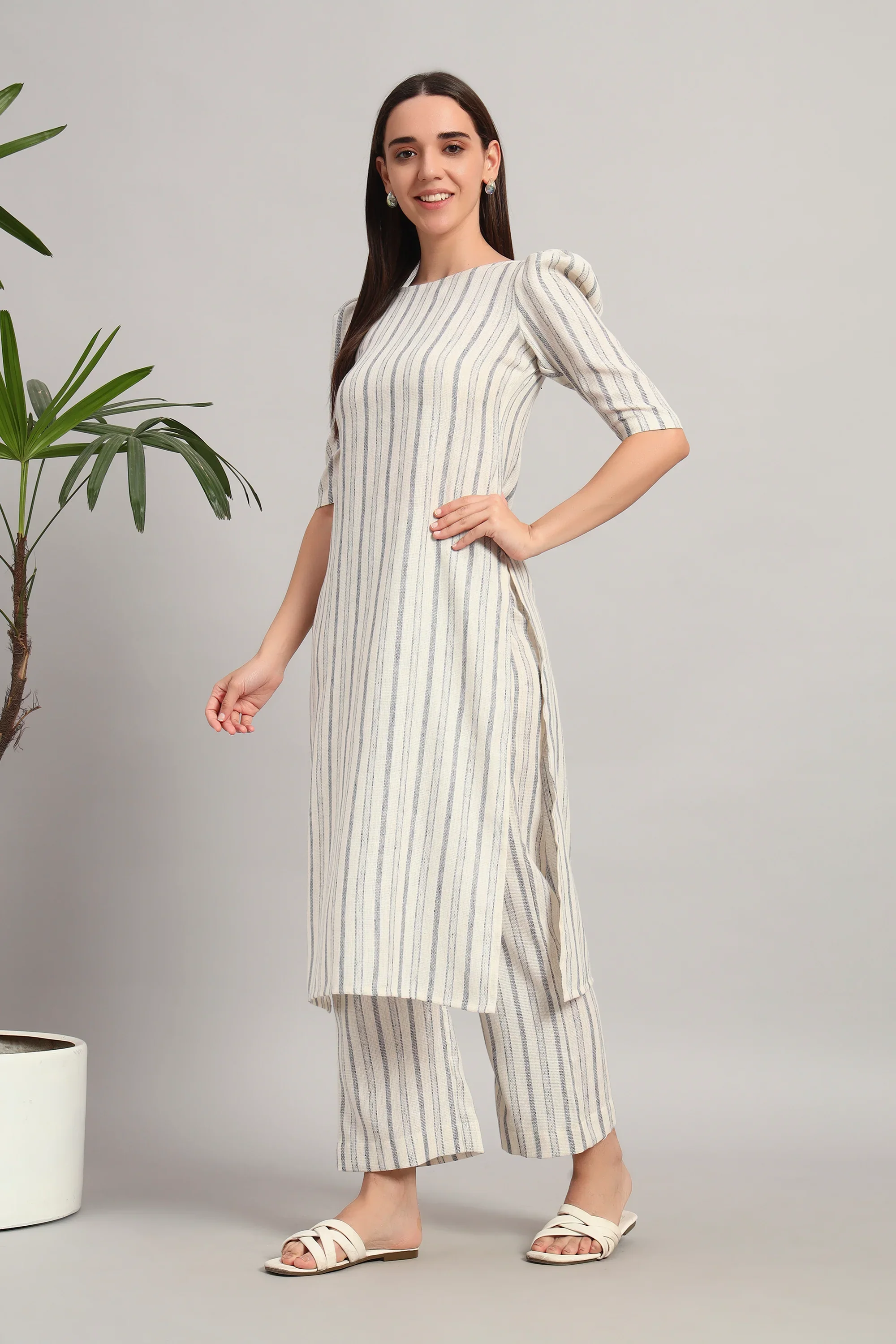 Dufftar Diaries Kurta Set, Beige Stripes - Image 3