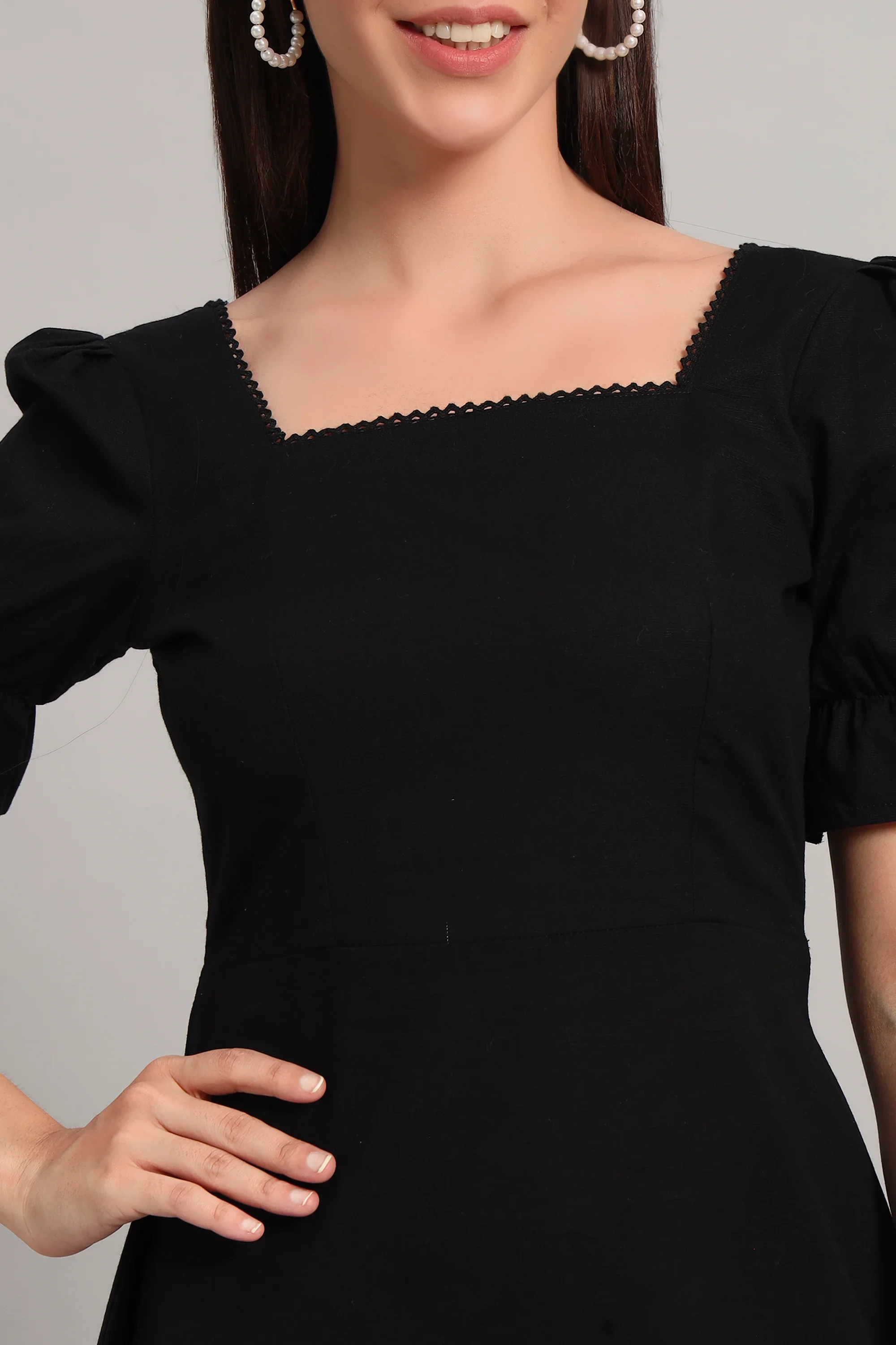 Puff & Petal Black, Midi Dress - Image 4