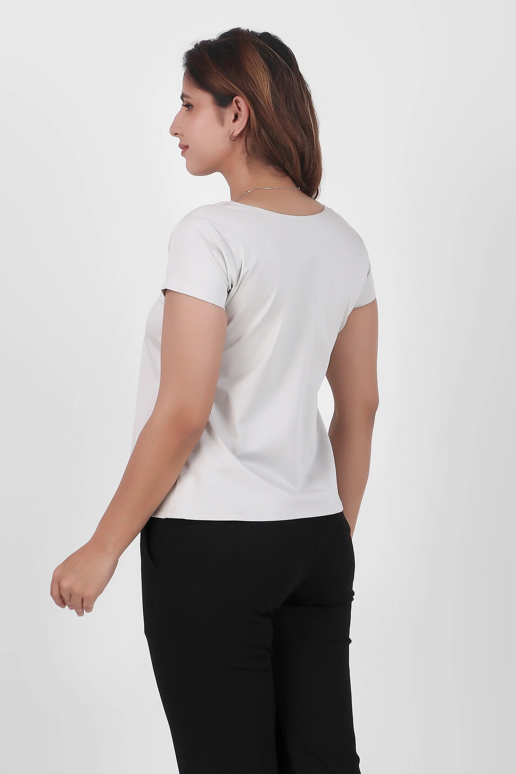 Rectangular Pleated Elegance Top, Light Gray - Image 4