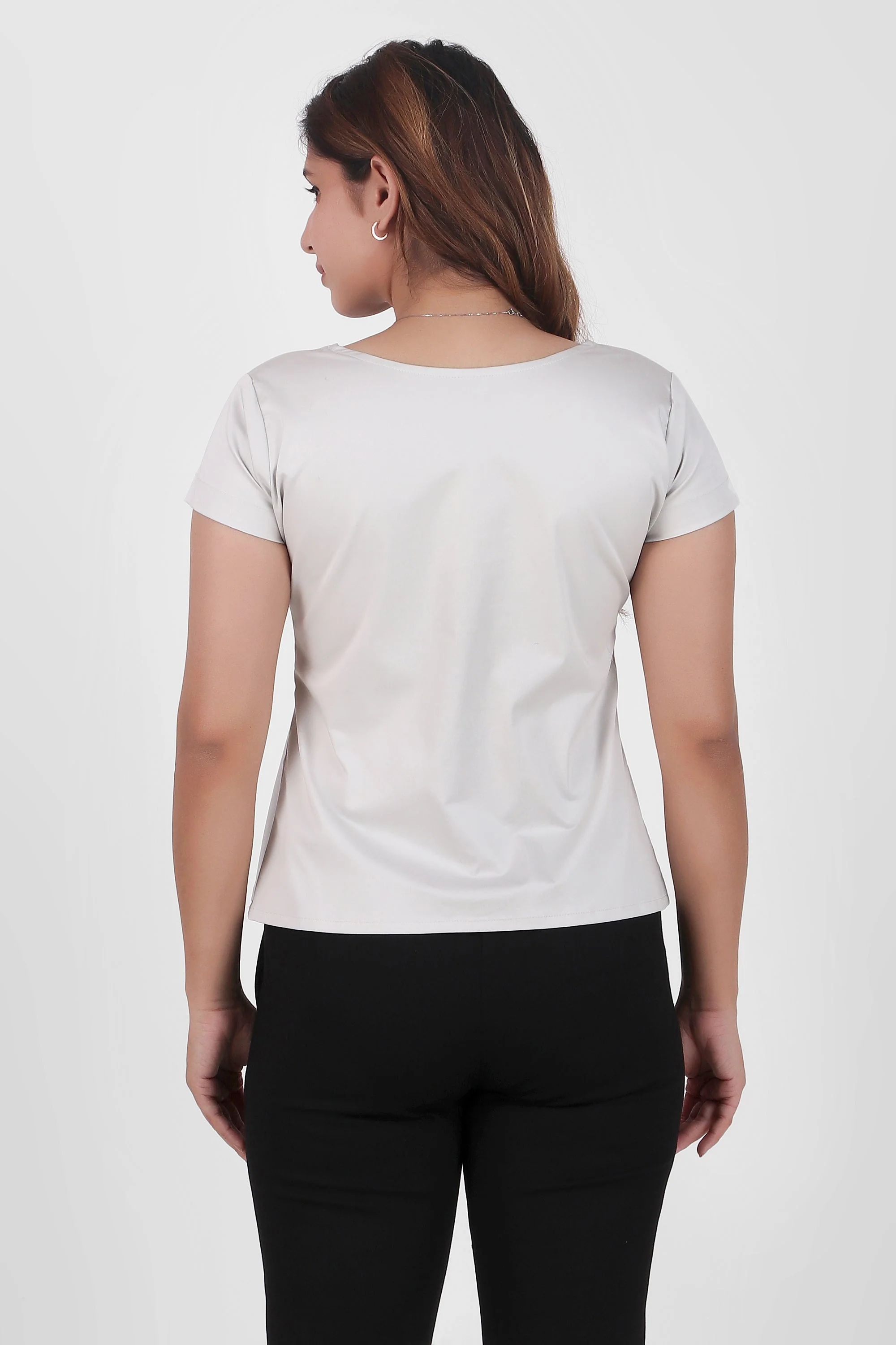 Rectangular Pleated Elegance Top, Light Gray - Image 5