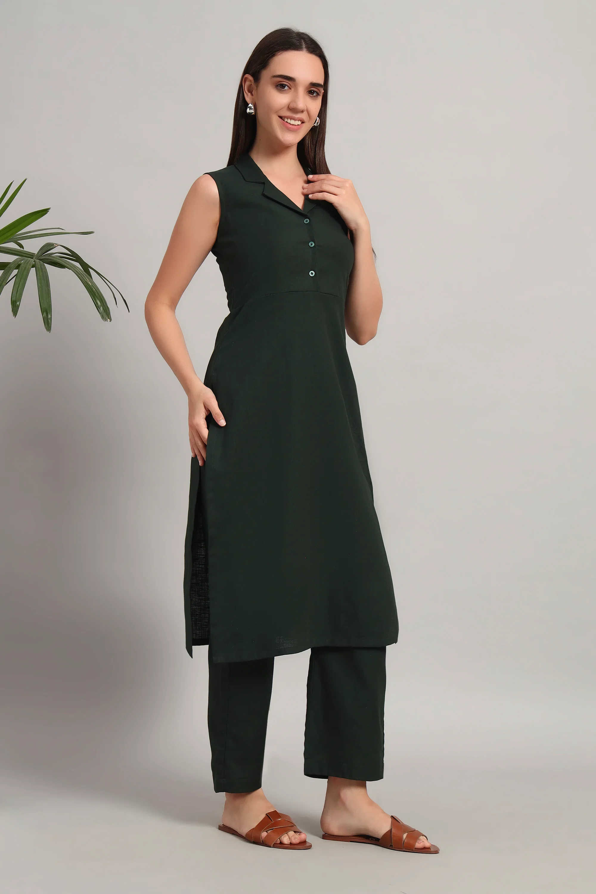 Roz Ka Kurta Set, Bottle Green - Image 3