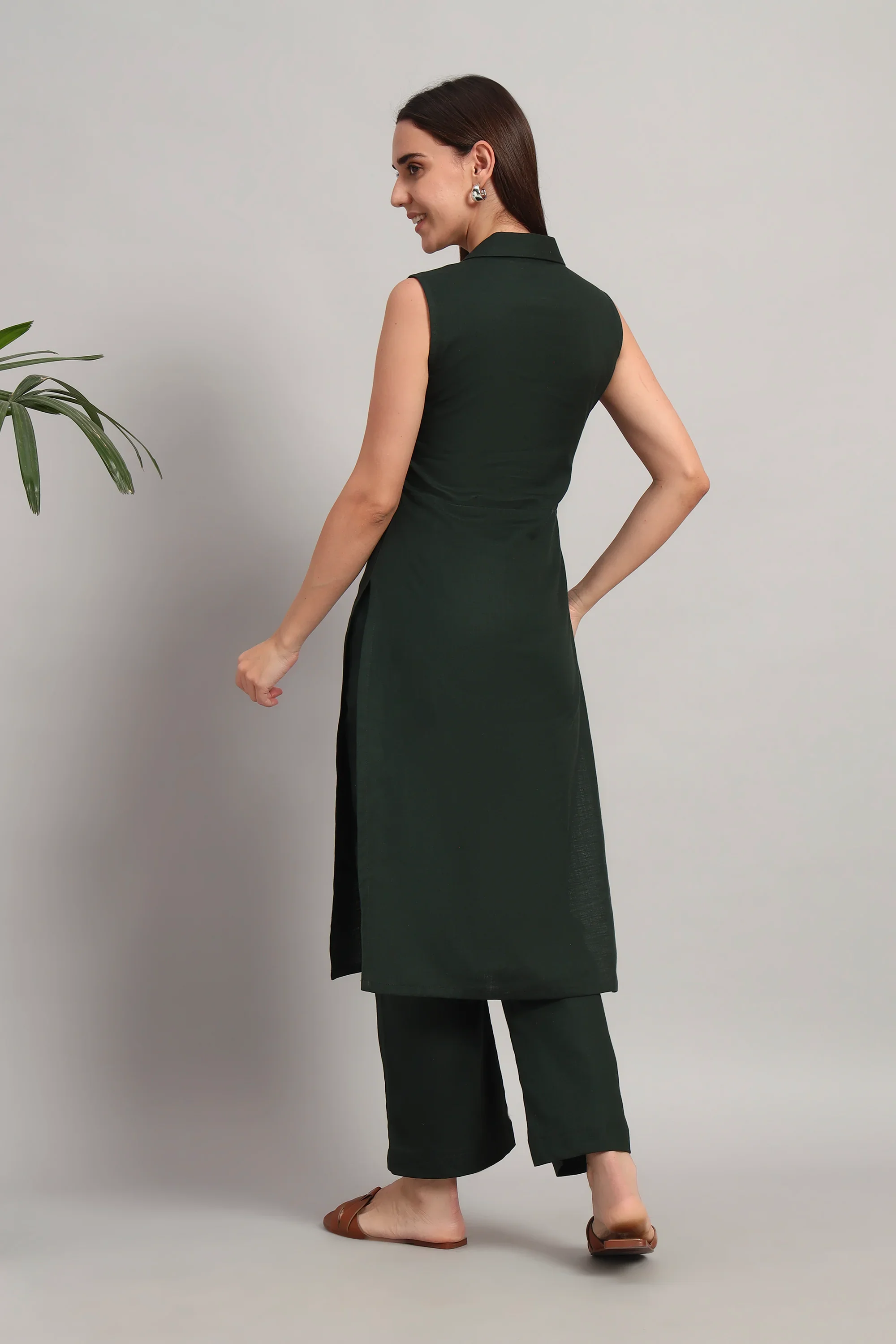 Roz Ka Kurta Set, Bottle Green - Image 7