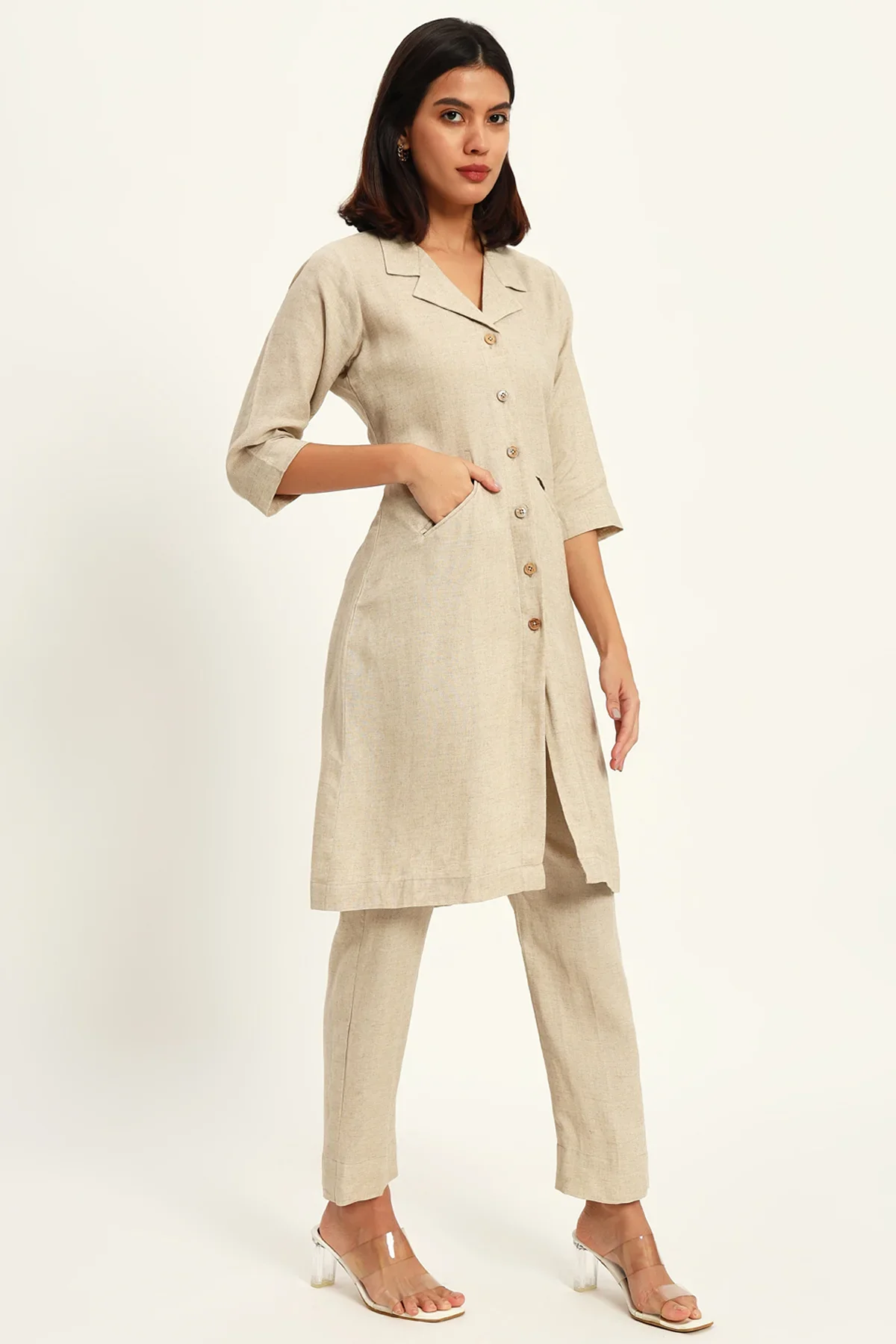 Signature Lapel Kurta Pant Set, Beige - Image 3