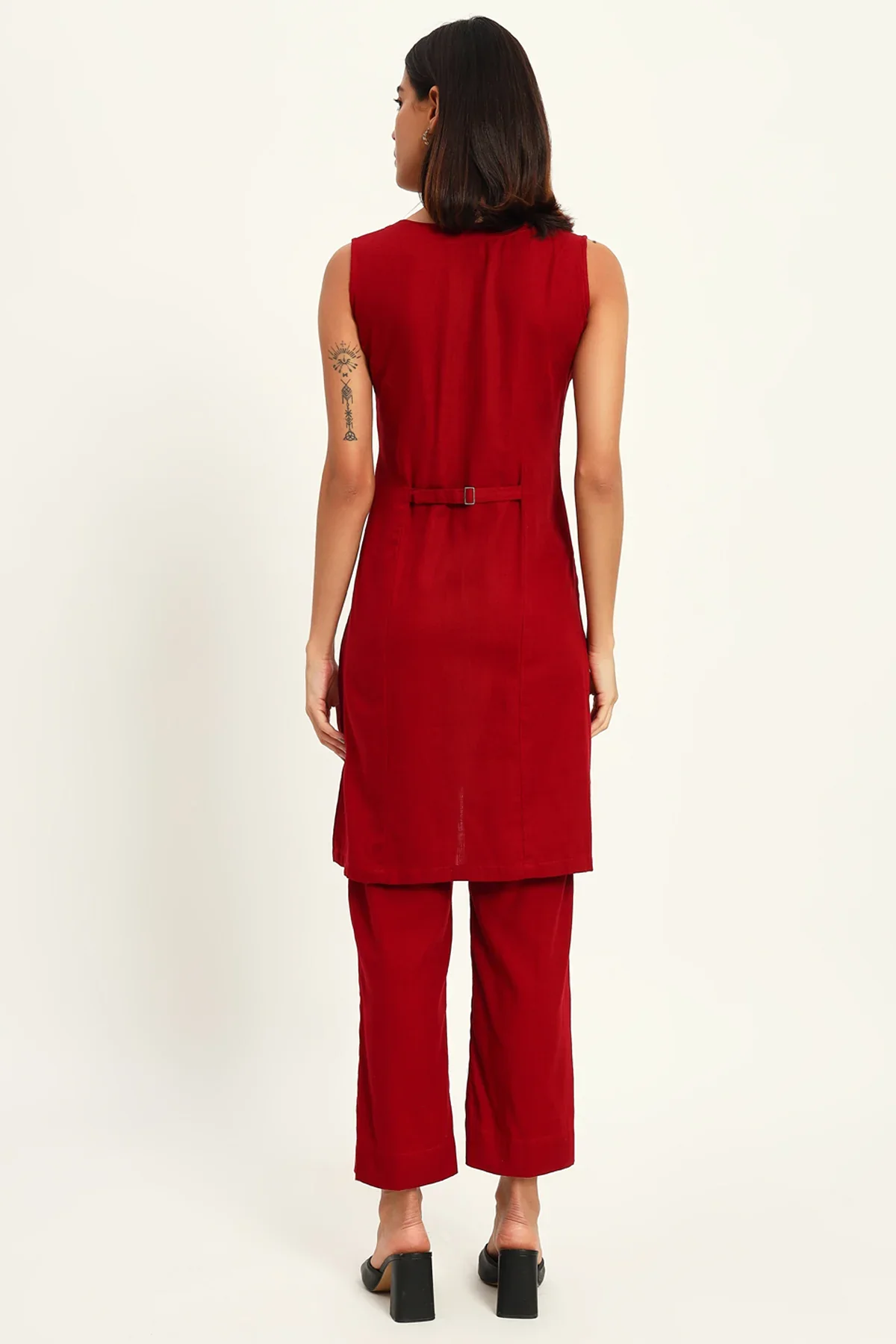 Tailored Vest Kurta Pant Set, Maroon - Image 7