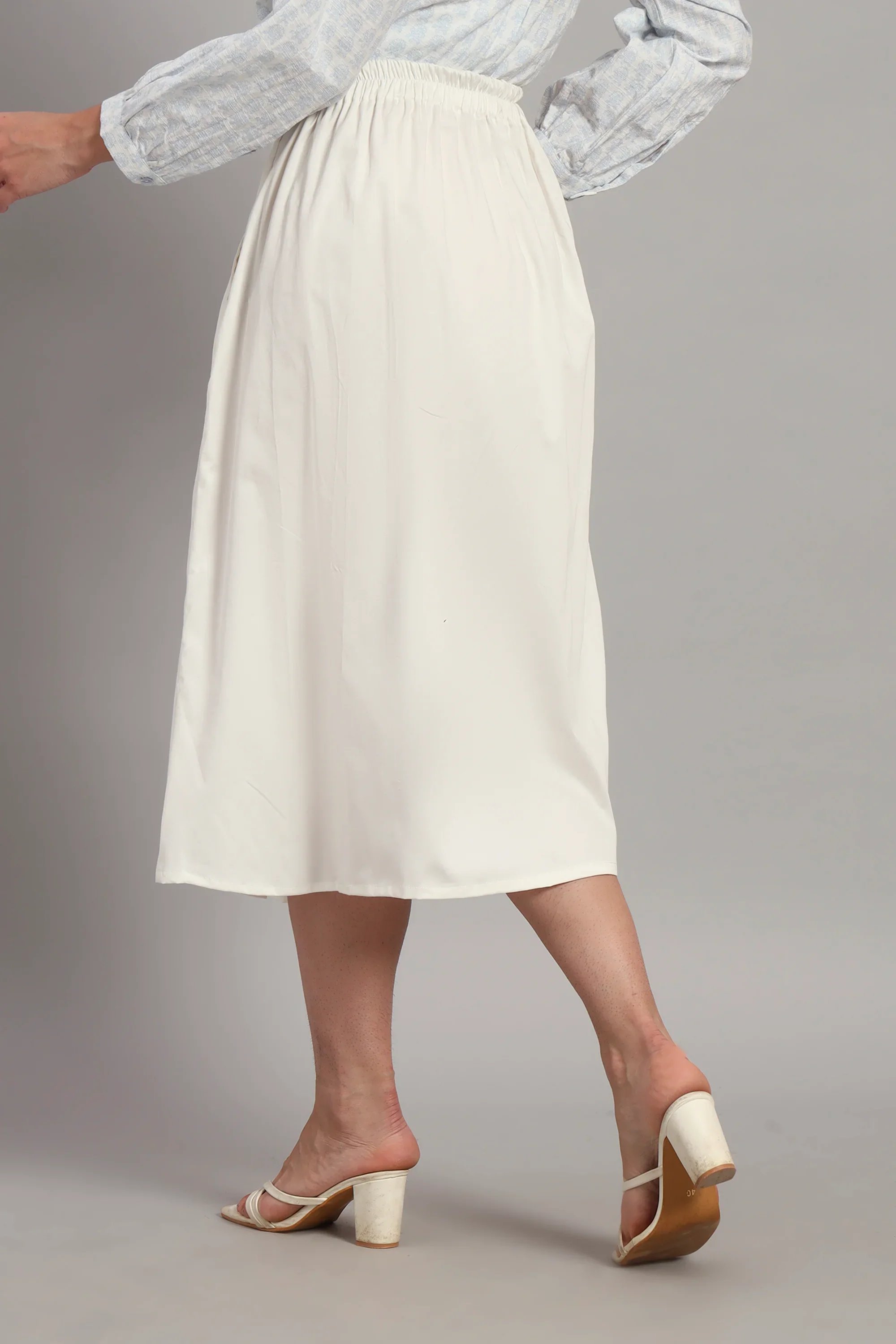 The Pleated Skirt - Image 7