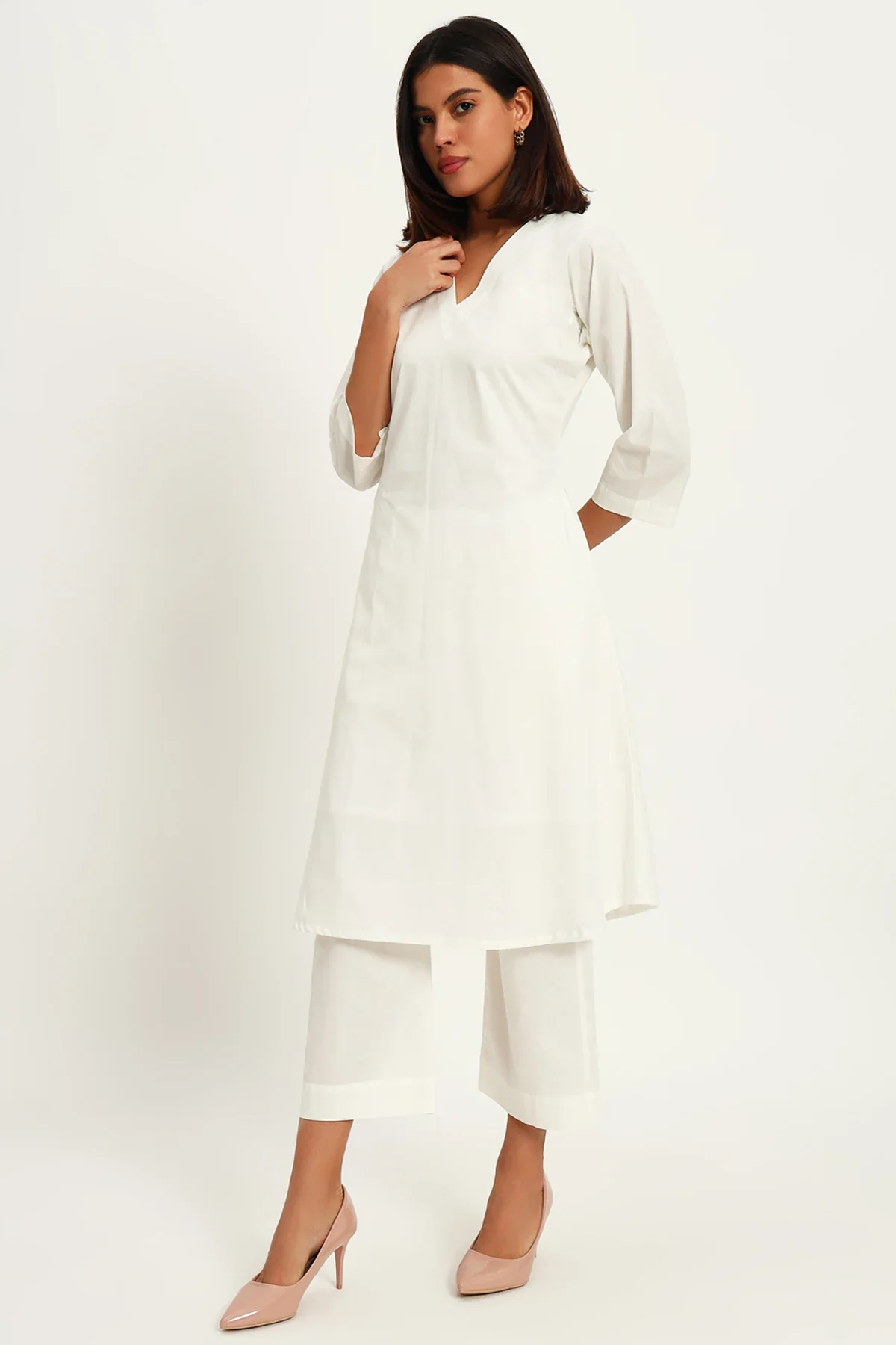 Timeless V Neck Kurta Set, White - Image 3